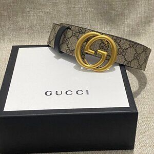 Gucci Classic Beige And Brown Gg Monogram Canvas Belt With A Gold Double G Metal